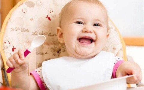 婴儿嘴对嘴喂饭有危害吗